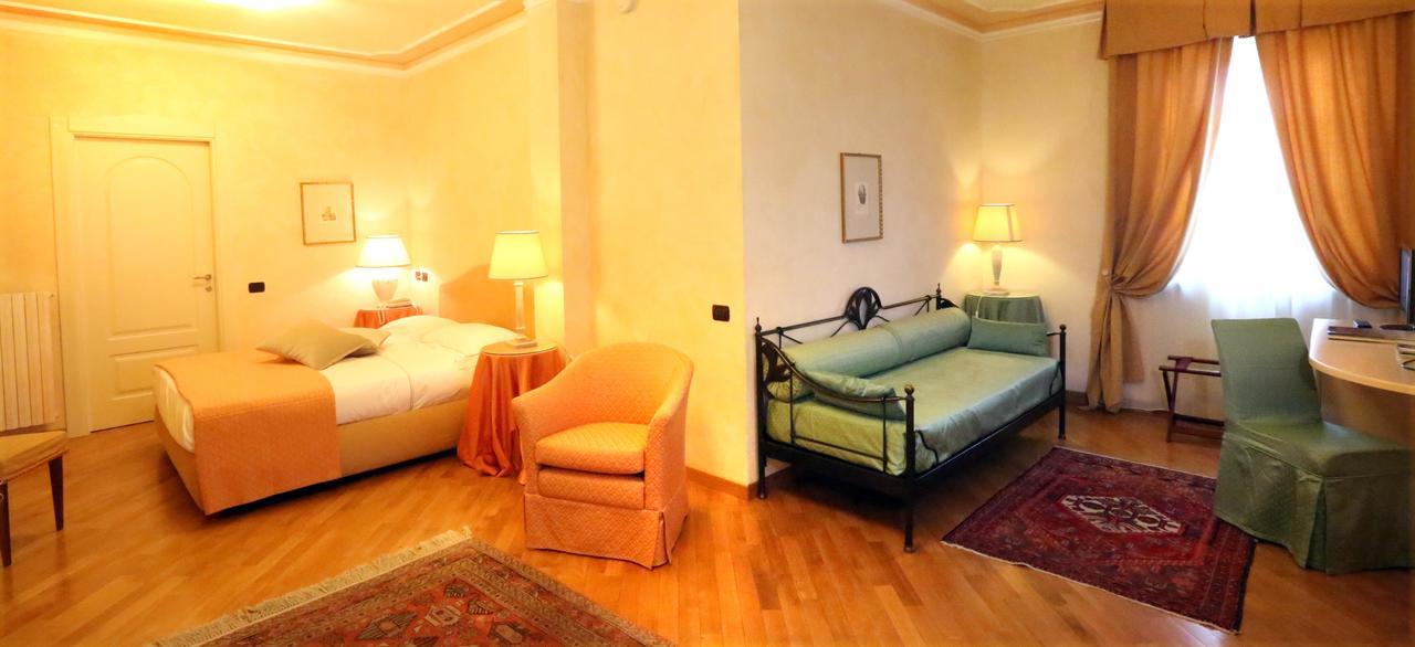 Albergo Castiglione Langhe Castiglione Tinella ภายนอก รูปภาพ