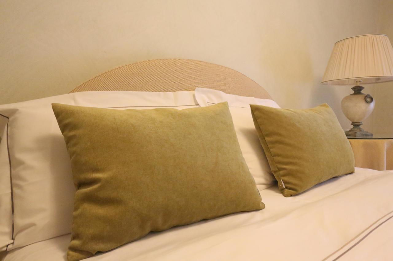 Albergo Castiglione Langhe Castiglione Tinella ภายนอก รูปภาพ